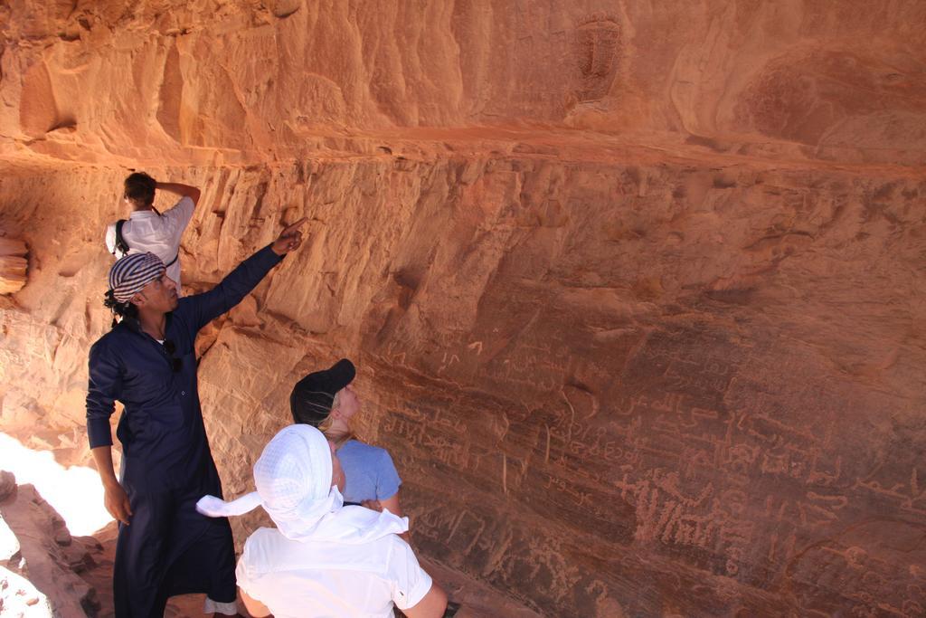 Wadi Rum Sleep Under The Stars エクステリア 写真