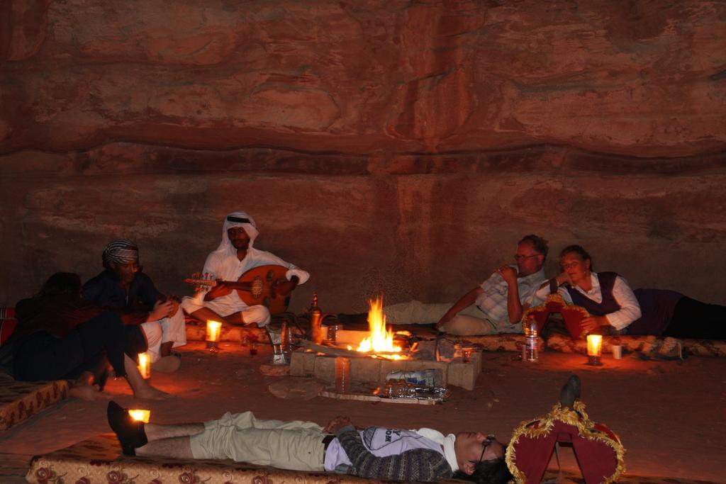 Wadi Rum Sleep Under The Stars エクステリア 写真